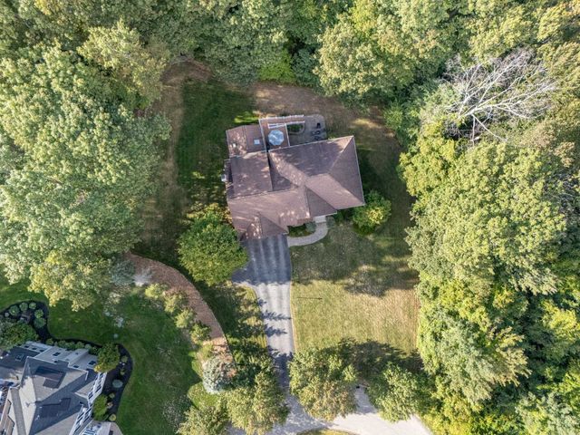 10 Poplar Road, Windham, NH 03087