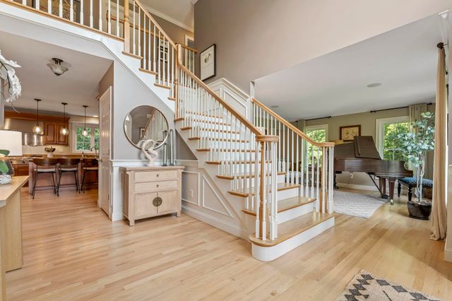 10 Poplar Road, Windham, NH 03087