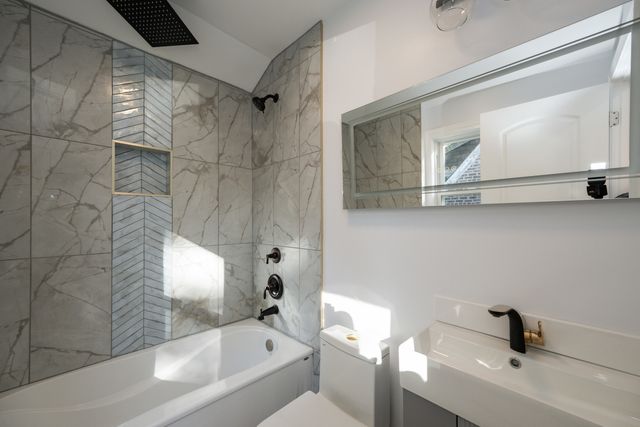 9708 S Ellis Avenue, Chicago, IL 60628