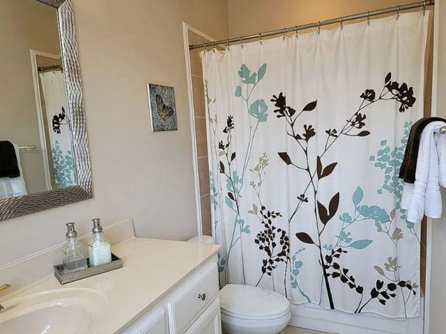 564 MONTEIGNE BLVD, Memphis, TN 38103