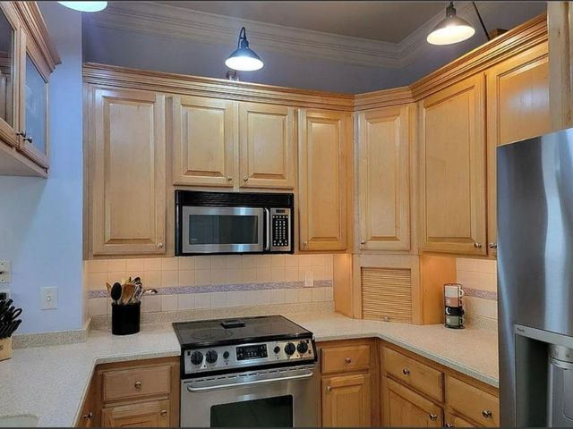 564 MONTEIGNE BLVD, Memphis, TN 38103