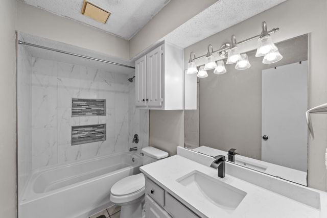 3264 Northview, Carrollton, TX 75007