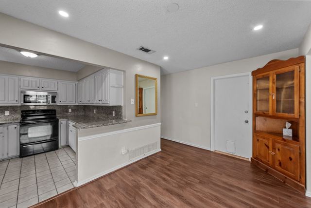 3264 Northview, Carrollton, TX 75007