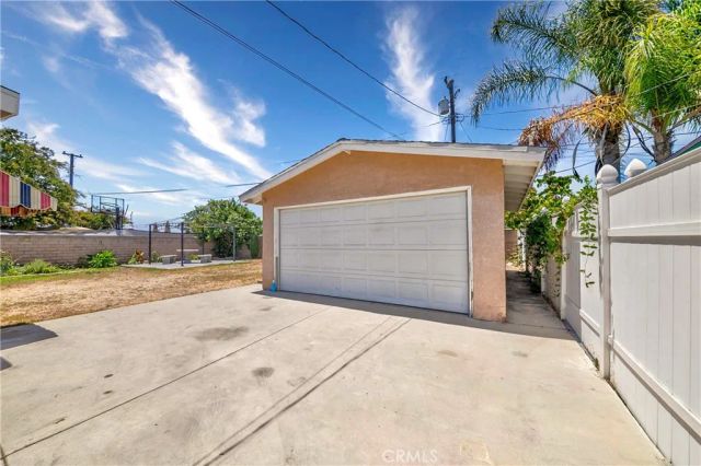 14621 Dalmatian Avenue, La Mirada, CA 90638