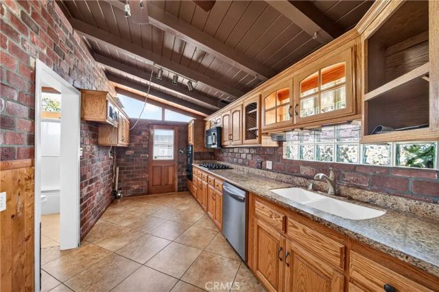 14621 Dalmatian Avenue, La Mirada, CA 90638