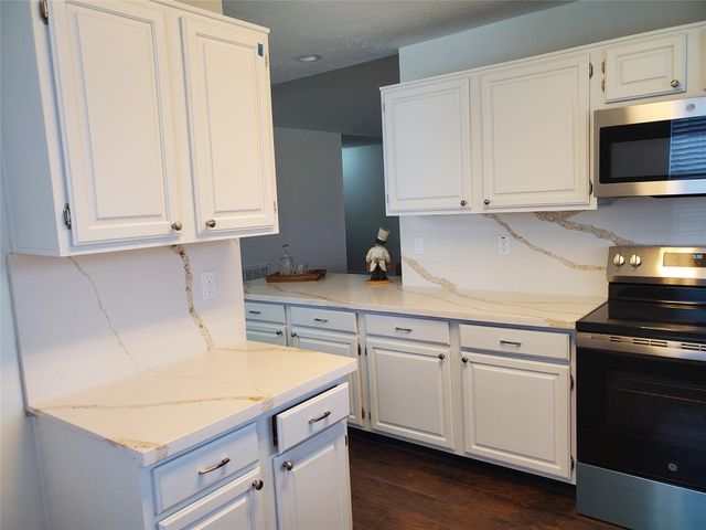 13002 Nantucket Drive, Sugar Land, TX 77478