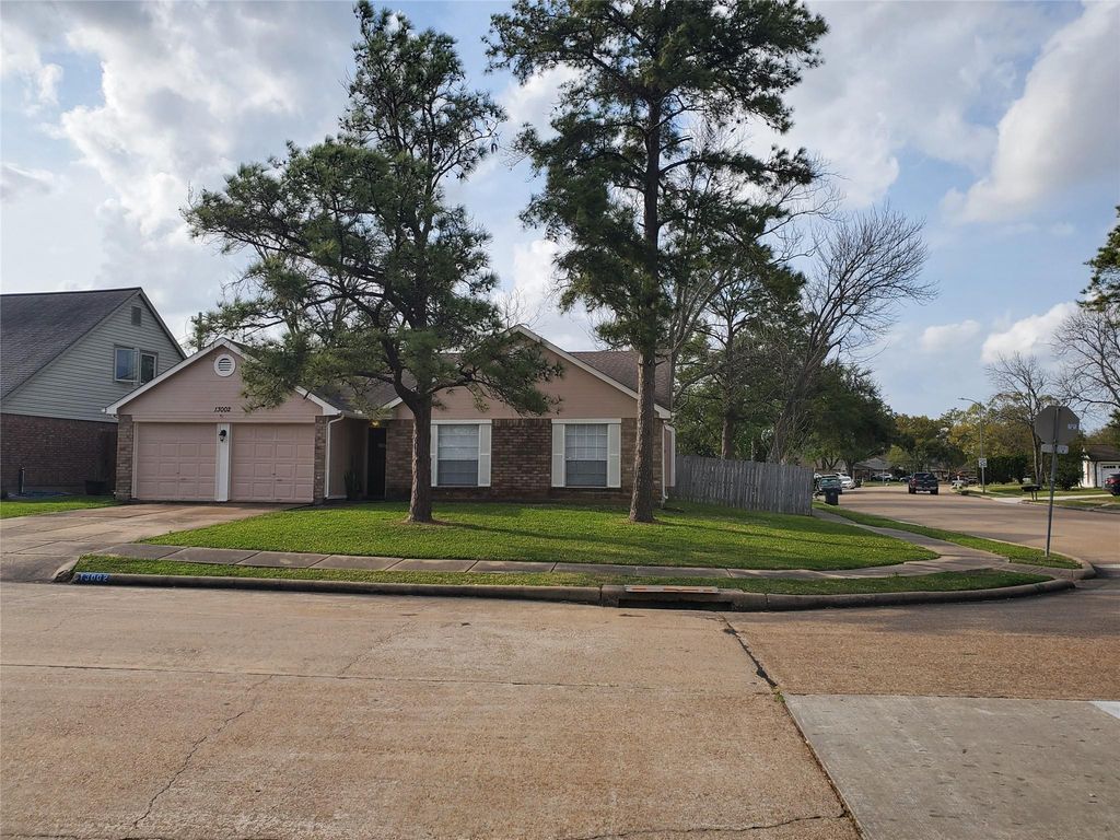 13002 Nantucket Drive, Sugar Land, TX 77478