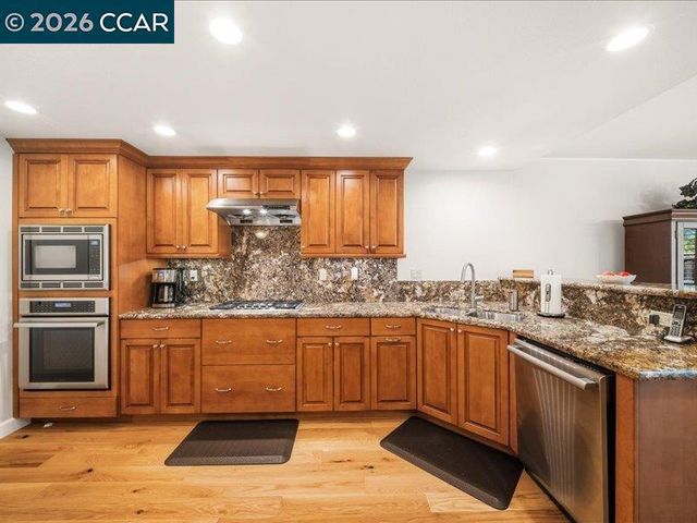 465 S Clovercrest Ln, San Ramon, CA 94582