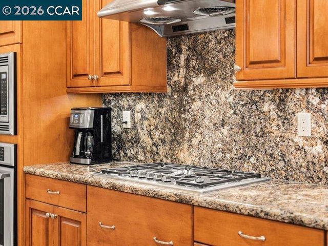 465 S Clovercrest Ln, San Ramon, CA 94582