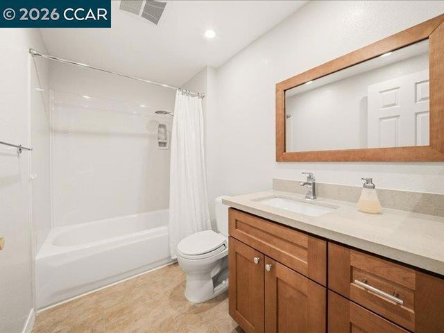465 S Clovercrest Ln, San Ramon, CA 94582