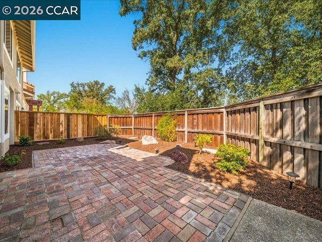 465 S Clovercrest Ln, San Ramon, CA 94582