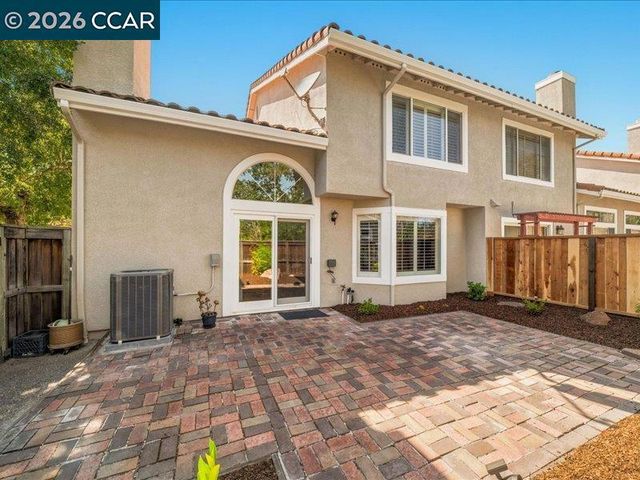 465 S Clovercrest Ln, San Ramon, CA 94582