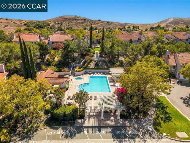 465 S Clovercrest Ln, San Ramon, CA 94582