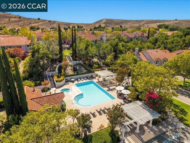 465 S Clovercrest Ln, San Ramon, CA 94582