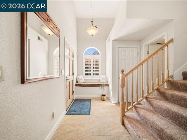 465 S Clovercrest Ln, San Ramon, CA 94582