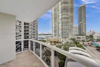 400 Alton Rd 911, Miami Beach, FL 33139
