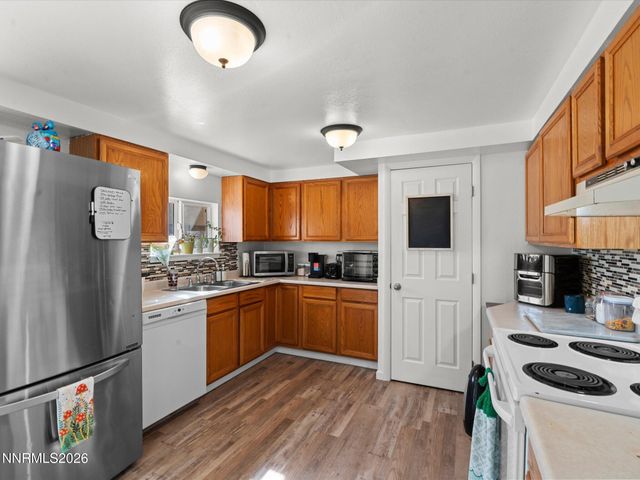 3320 Della Circle, Fallon, NV 89406