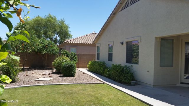 3210 E LARK Drive, Chandler, AZ 85286