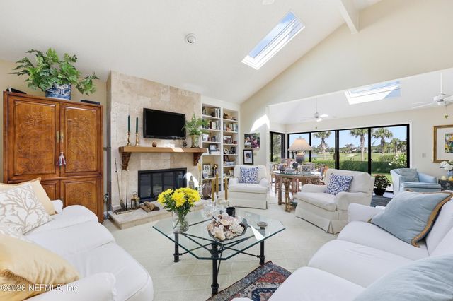 70 VILLAGE WALK LANE, Ponte Vedra Beach, FL 32082
