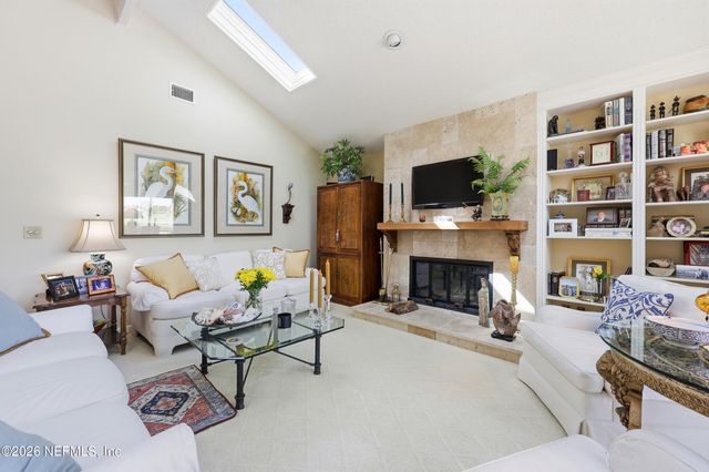 70 VILLAGE WALK LANE, Ponte Vedra Beach, FL 32082