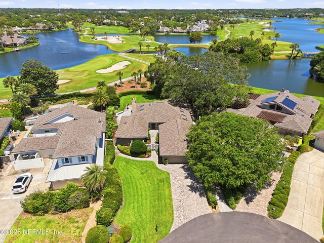 70 VILLAGE WALK LANE, Ponte Vedra Beach, FL 32082