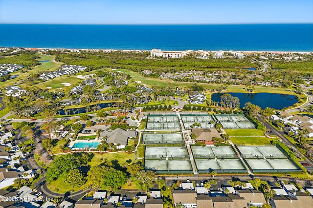 70 VILLAGE WALK LANE, Ponte Vedra Beach, FL 32082