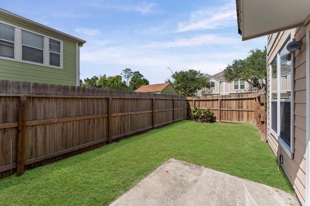 16555 Pentonshire Lane, Houston, TX 77090