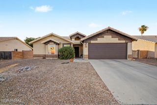 8114 S Old Canyon Avenue, Tucson, AZ 85747