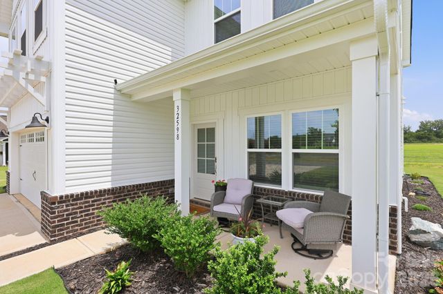 32598 Millingport Road, New London, NC 28127