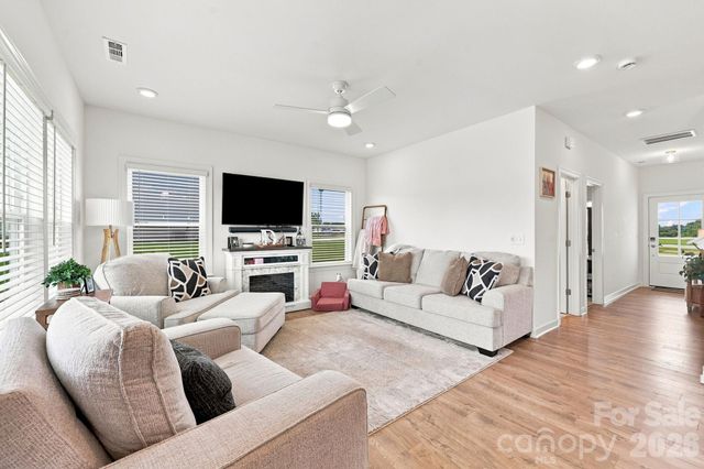 32598 Millingport Road, New London, NC 28127