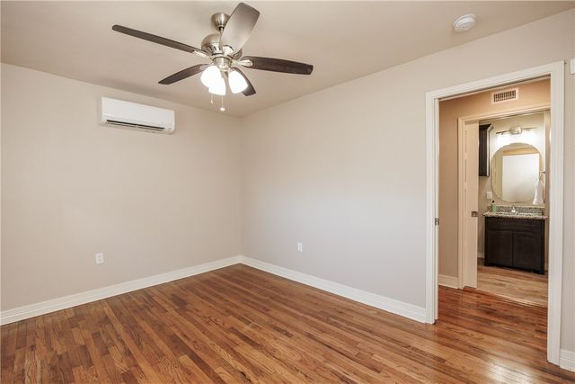 702 Texas Ave, Corpus Christi, TX 78404