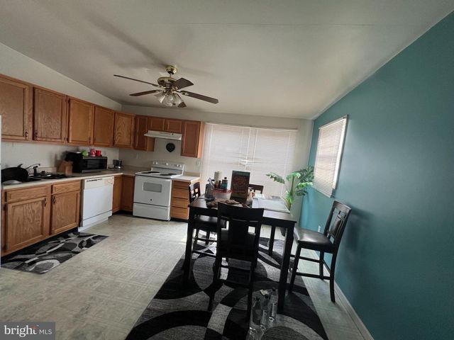 11761 SOMERSET AVE, Princess Anne, MD 21853