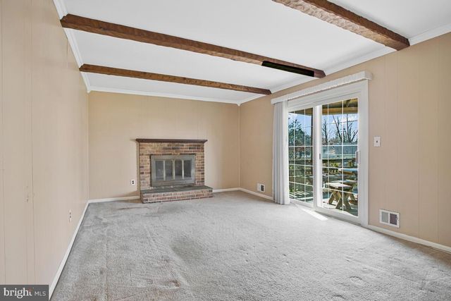 8509 WOODSIDE CT, Lanham, MD 20706