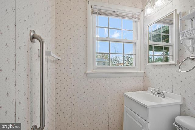 8509 WOODSIDE CT, Lanham, MD 20706