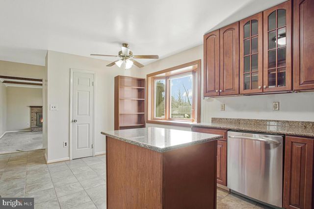 8509 WOODSIDE CT, Lanham, MD 20706