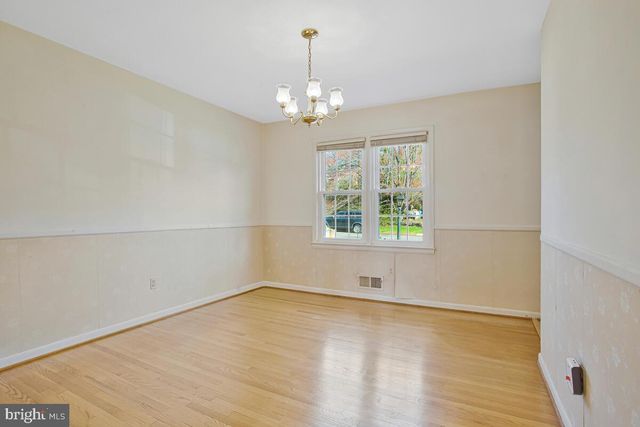 8509 WOODSIDE CT, Lanham, MD 20706