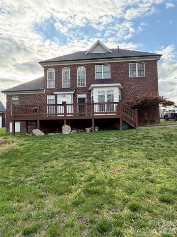 7901 Tottenham Drive, Harrisburg, NC 28075