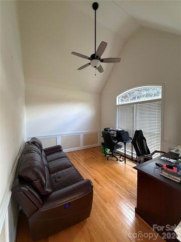 7901 Tottenham Drive, Harrisburg, NC 28075