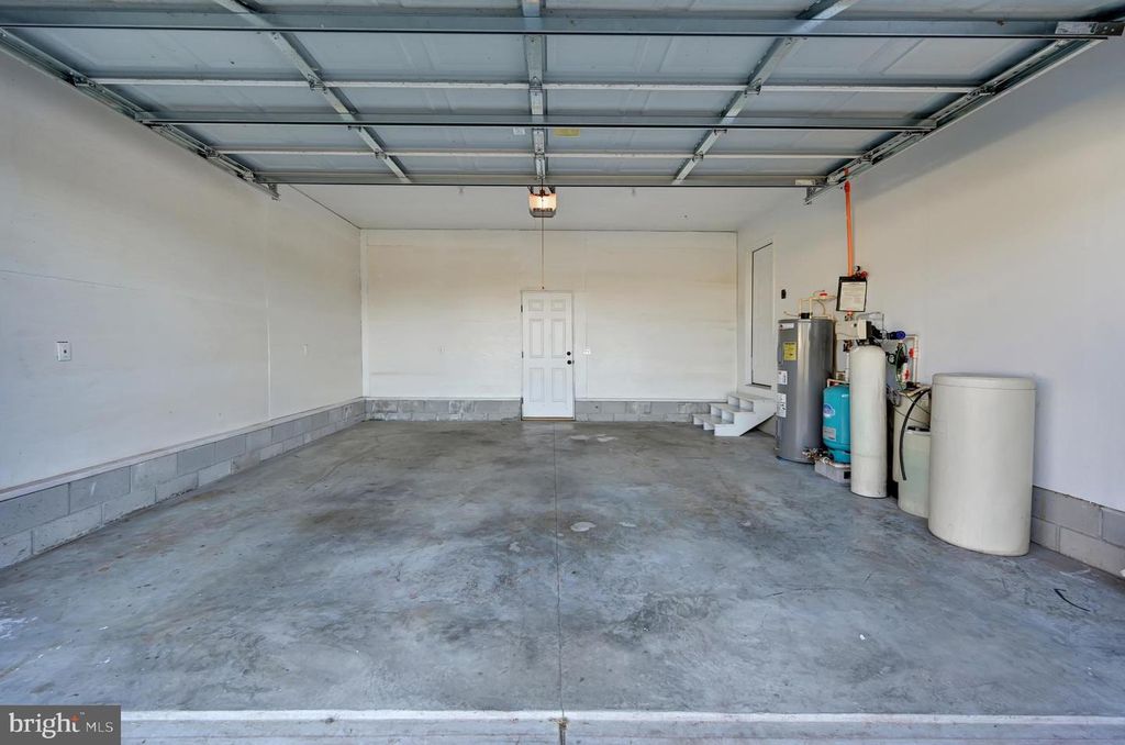 Image 19 of property listing at 4744 PIPER LN, Salisbury, MD 21801