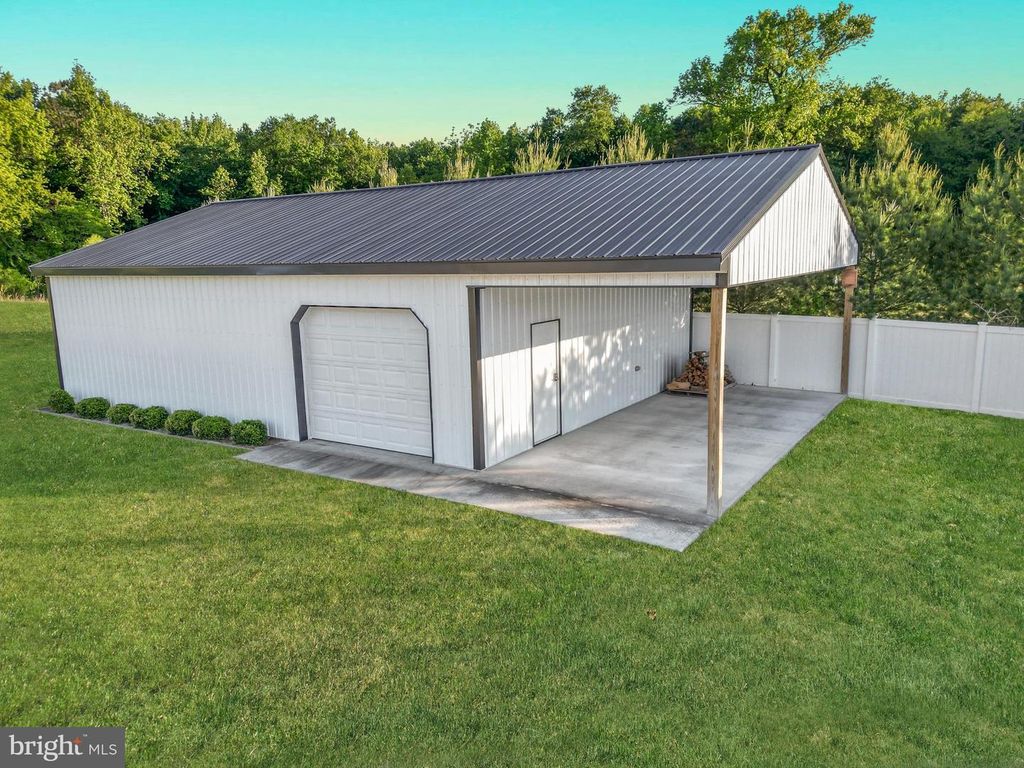 Image 26 of property listing at 4744 PIPER LN, Salisbury, MD 21801