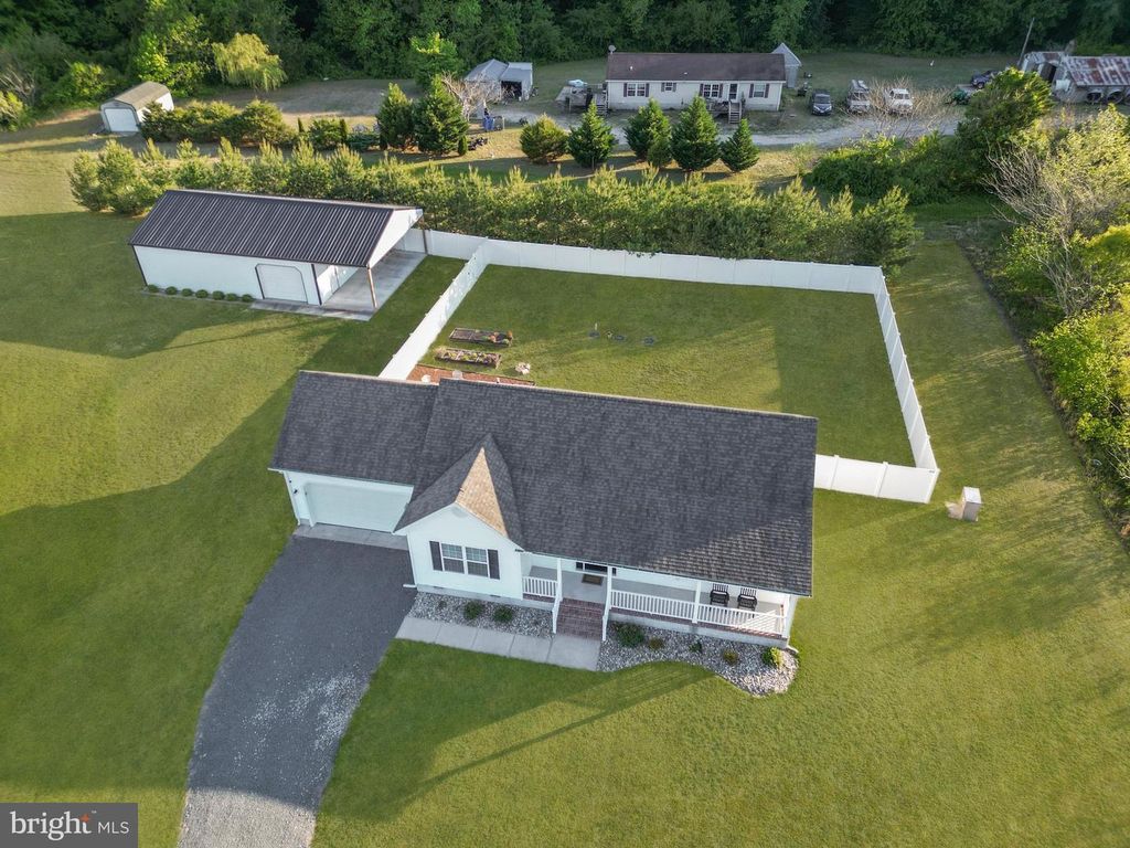 Image 4 of property listing at 4744 PIPER LN, Salisbury, MD 21801