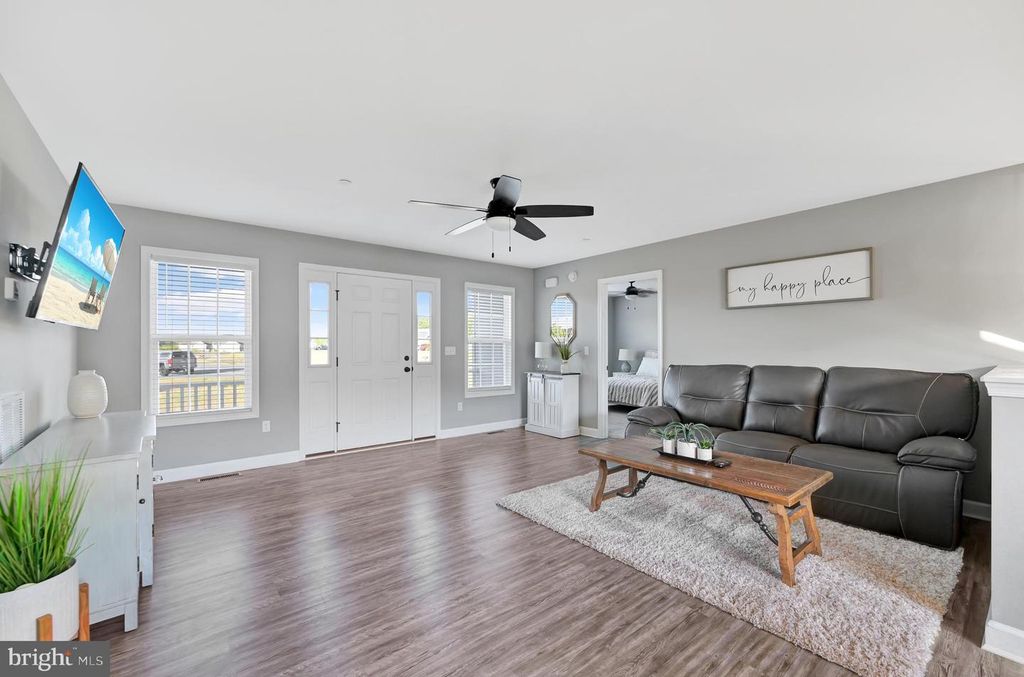 Image 6 of property listing at 4744 PIPER LN, Salisbury, MD 21801