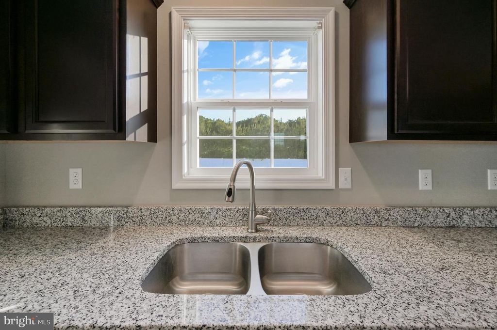 Image 9 of property listing at 4744 PIPER LN, Salisbury, MD 21801