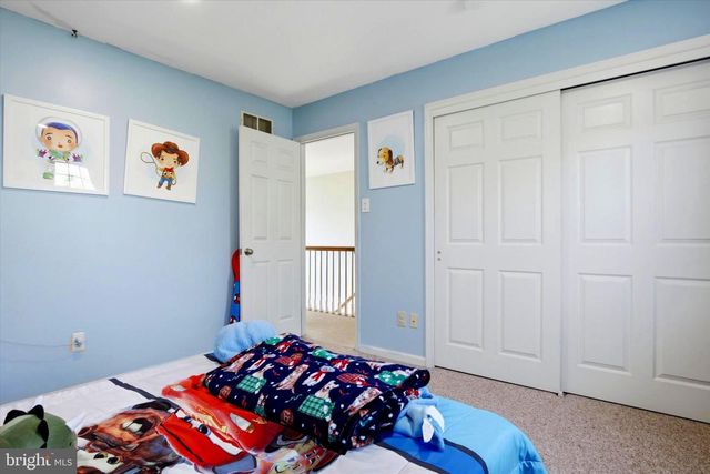 408 DARTMOOR RD, Schwenksville, PA 19473