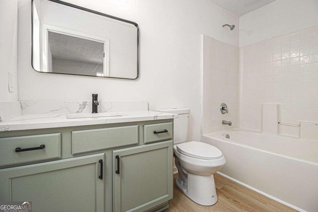 594 Waynes Court SE, Atlanta, GA 30354