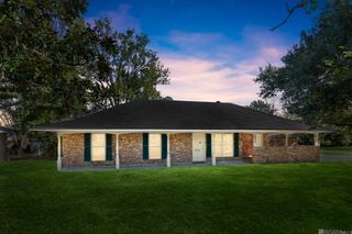 9589 Macedonia Ave, Baton Rouge, LA 70810