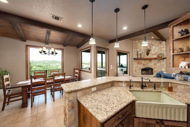112 Juniper Pt, Ingram, TX 78025