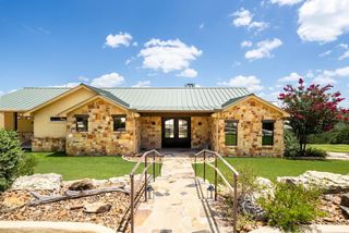 112 Juniper Pt, Ingram, TX 78025
