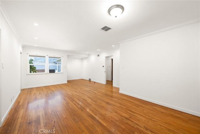 820 S 7th Street, Alhambra, CA 91801