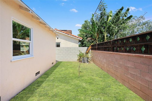 820 S 7th Street, Alhambra, CA 91801